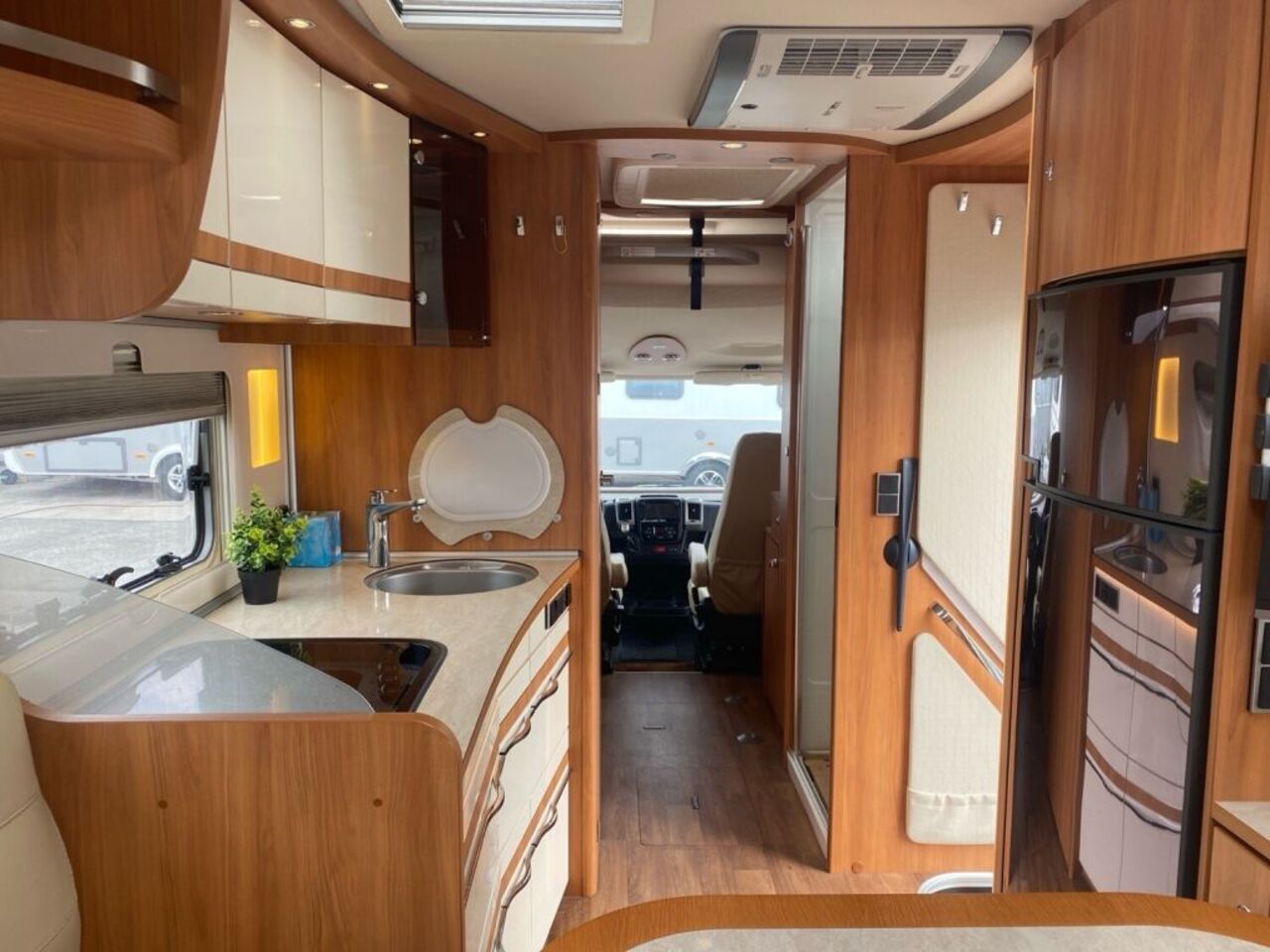 HYMER-ERIBA B 634 SL Duomobil Ansicht 16 für Fahrzeugdetailseite