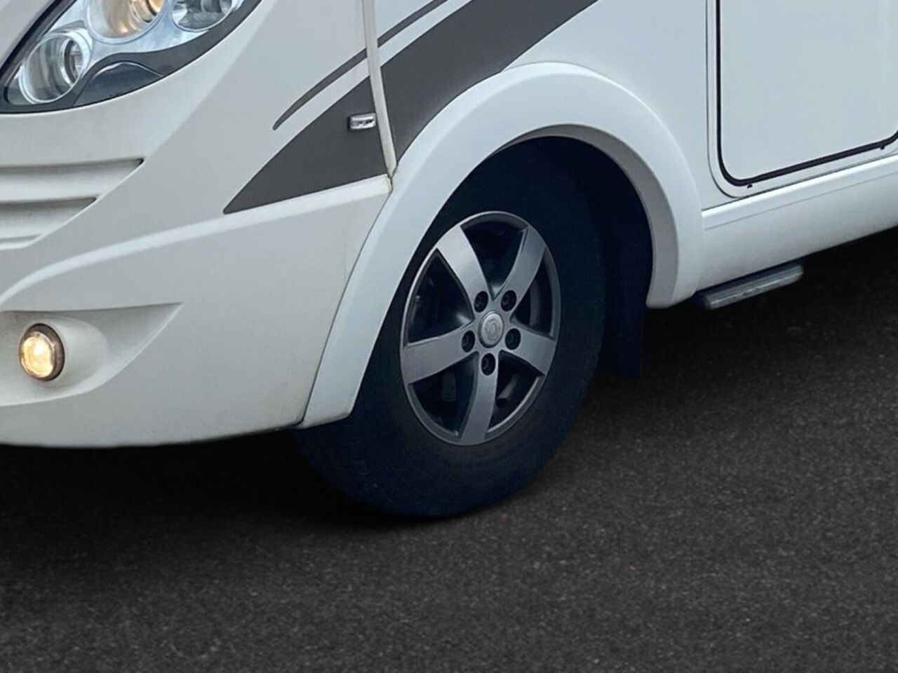HYMER-ERIBA B 634 SL Duomobil Ansicht 5 für Fahrzeugdetailseite