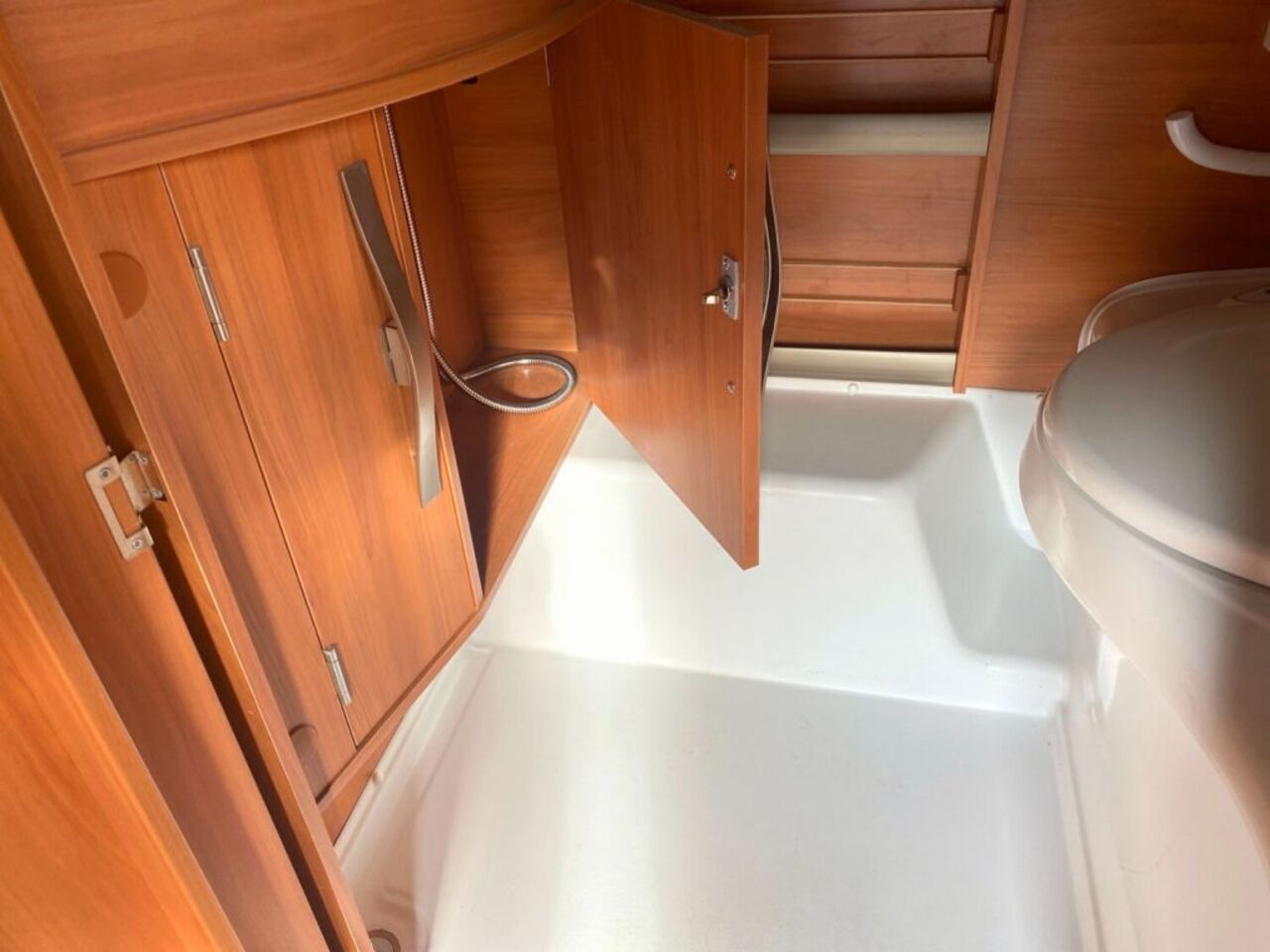 HYMER-ERIBA 420 Ansicht 12 für Fahrzeugdetailseite