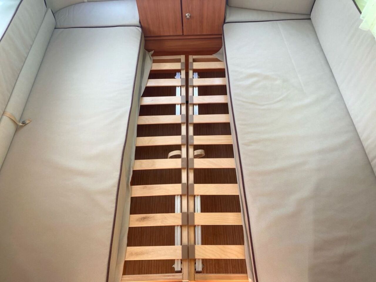 HYMER-ERIBA 420 Ansicht 13 für Fahrzeugdetailseite