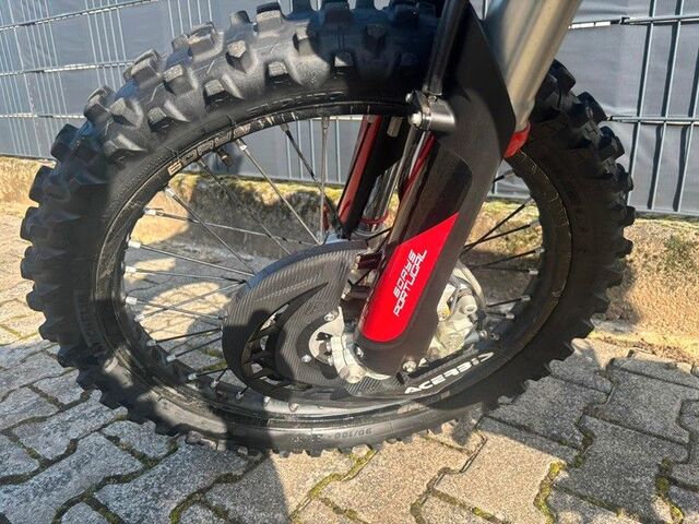 KTM EXC 300 Six Days Portugal Ansicht 5 für Fahrzeugdetailseite