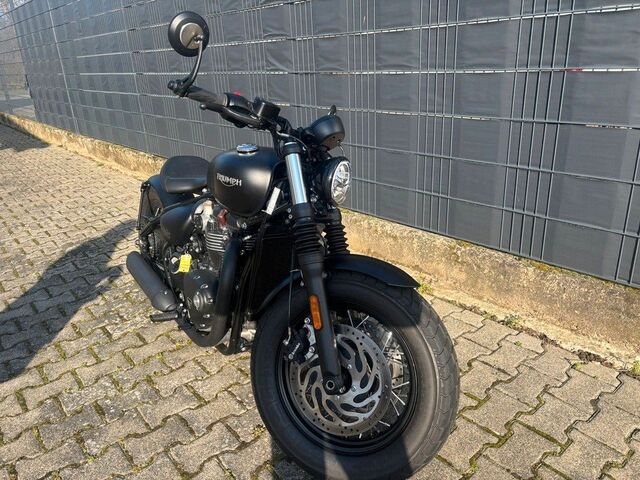 TRIUMPH Bonneville Ansicht 7 für Fahrzeugdetailseite