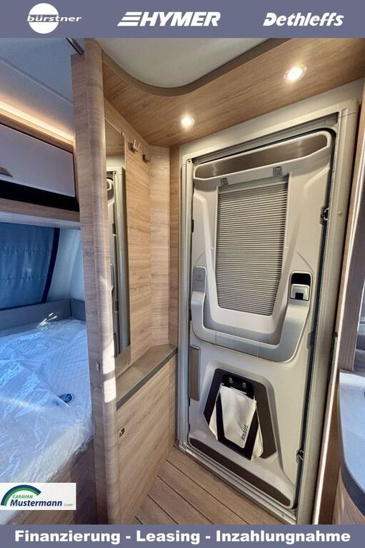 KNAUS 580 QS Black Selection Großer 177L Kühlschrank Ansicht 11 für Fahrzeugdetailseite