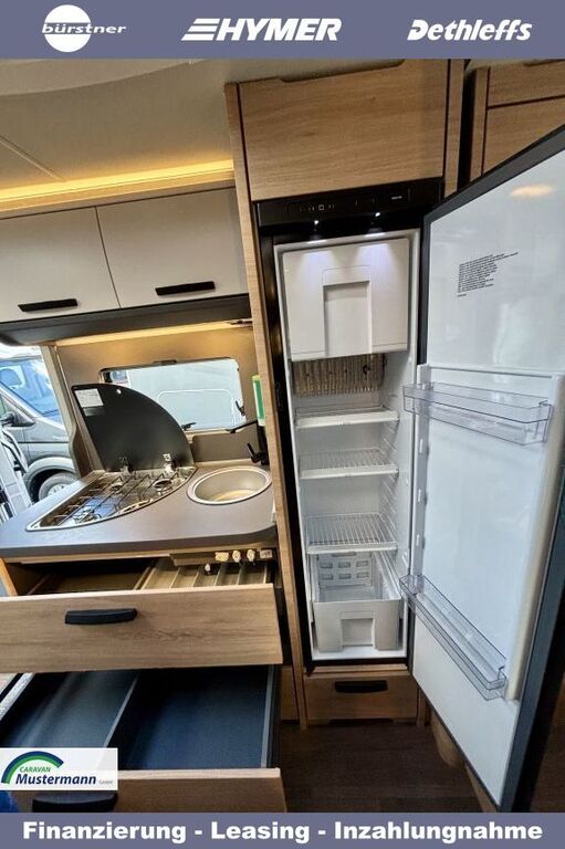 KNAUS 650 MEG Platinum Selection LIVE Niedrigbetten ACC L-Sitz Ansicht 14 für Fahrzeugdetailseite