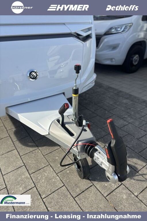 KNAUS 460 EU Black Selection Weiß, MonoControl ThuleMarkise Ansicht 22 für Fahrzeugdetailseite