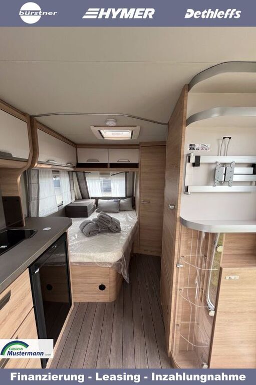KNAUS 450 FU 60 YEARS Bugfenster + Cityanschluss Ansicht 7 für Fahrzeugdetailseite