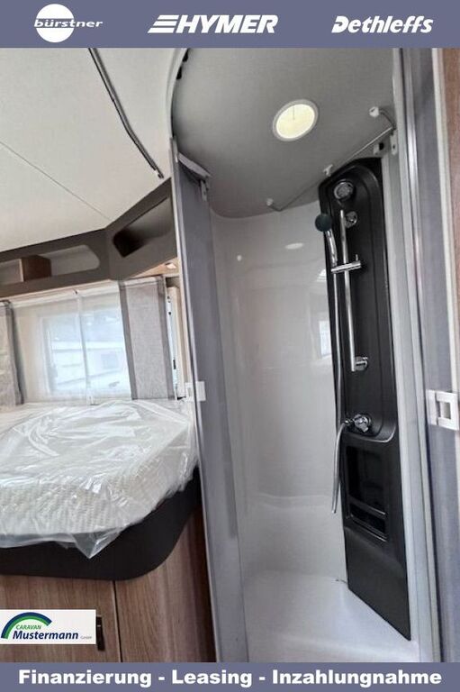 KNAUS 700 MEG Platinum Selection Panoramadach, 90Ltr Dieseltank Ansicht 13 für Fahrzeugdetailseite