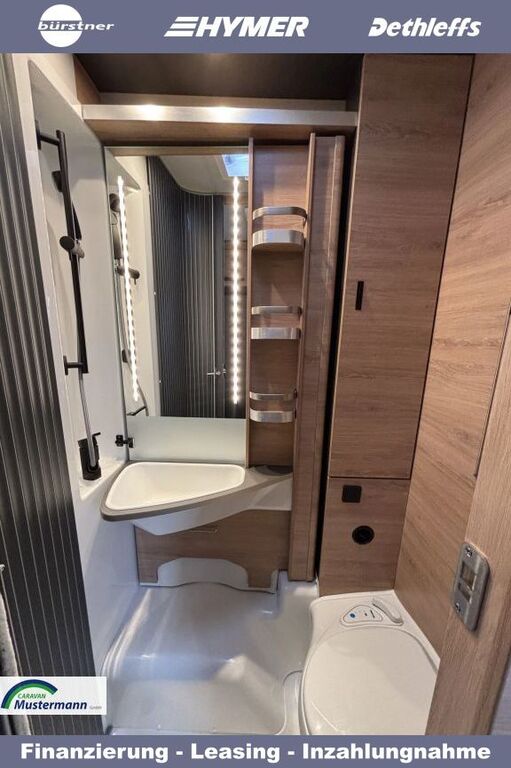 KNAUS 650 MEG Black Selection Live All-in-One Navi, Lift V16 Ansicht 12 für Fahrzeugdetailseite