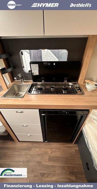 KNAUS 450 FU Aktion , Duschausbau Ansicht 13 für Fahrzeugdetailseite