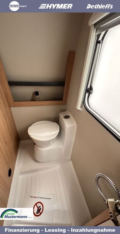 KNAUS 450 FU Aktion , Duschausbau Ansicht 16 für Fahrzeugdetailseite