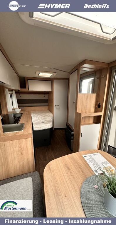 KNAUS 450 FU Aktion , Duschausbau Ansicht 9 für Fahrzeugdetailseite