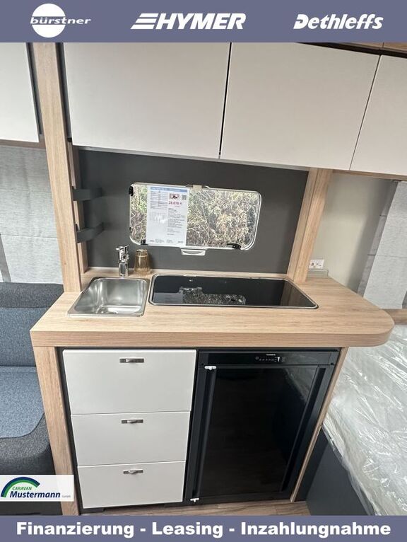 KNAUS 450 FU Duschausbau Ansicht 11 für Fahrzeugdetailseite