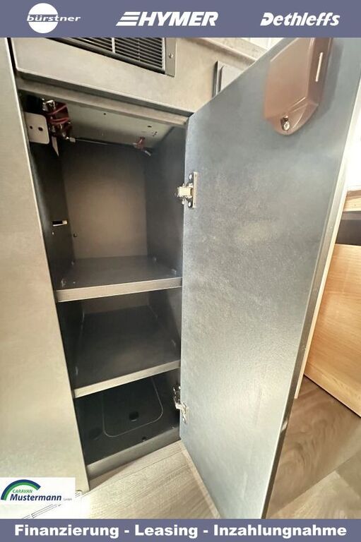 SUNLIGHT CLIFF 600 2.500 ? geschenkt Ansicht 14 für Fahrzeugdetailseite