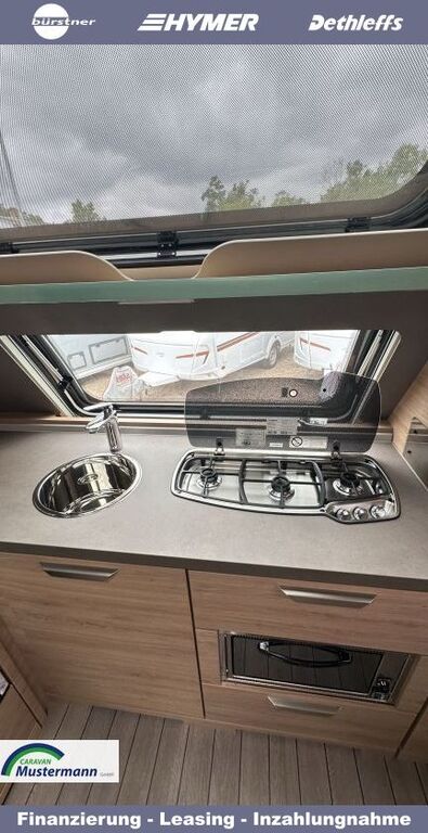 KNAUS 650 PXB Black Selection TV-Möbel inkl. 32" TV Ansicht 15 für Fahrzeugdetailseite