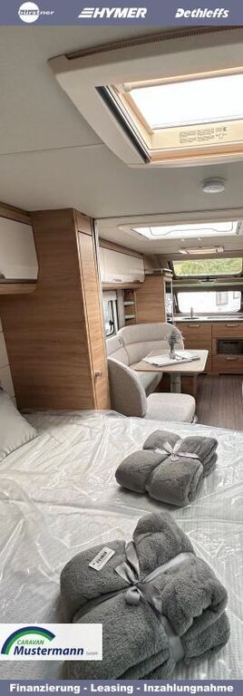 KNAUS 650 PXB Black Selection TV-Möbel inkl. 32" TV Ansicht 7 für Fahrzeugdetailseite