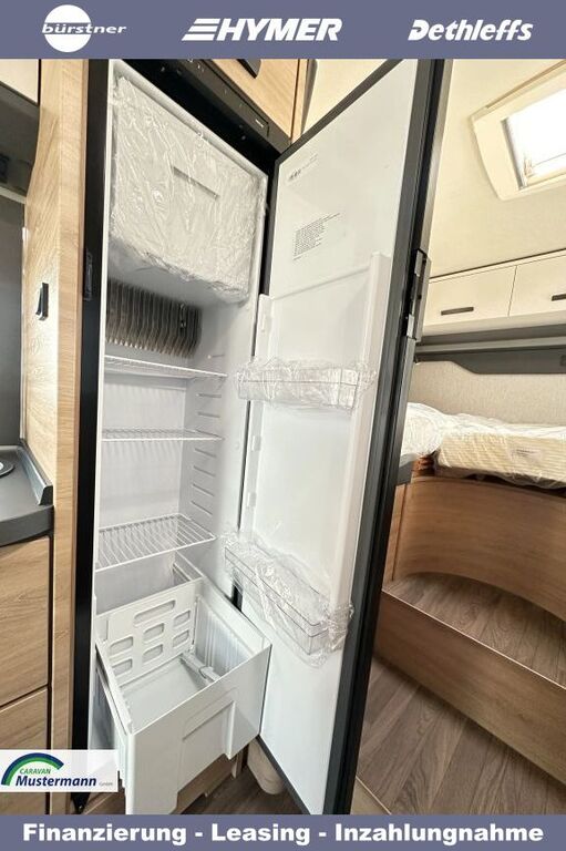 KNAUS 650 MEG Black Selection BLACK SELECTION  ; Live Wave Ansicht 25 für Fahrzeugdetailseite