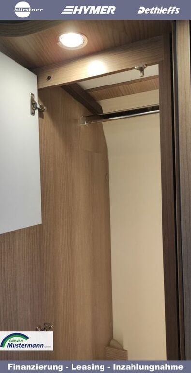 MALIBU 460 LE 180PS | Automatik, 622 - 2091 Ansicht 24 für Fahrzeugdetailseite