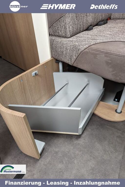 MALIBU 430 LE 140PS | Schalter, 620 - 2107-U Ansicht 17 für Fahrzeugdetailseite