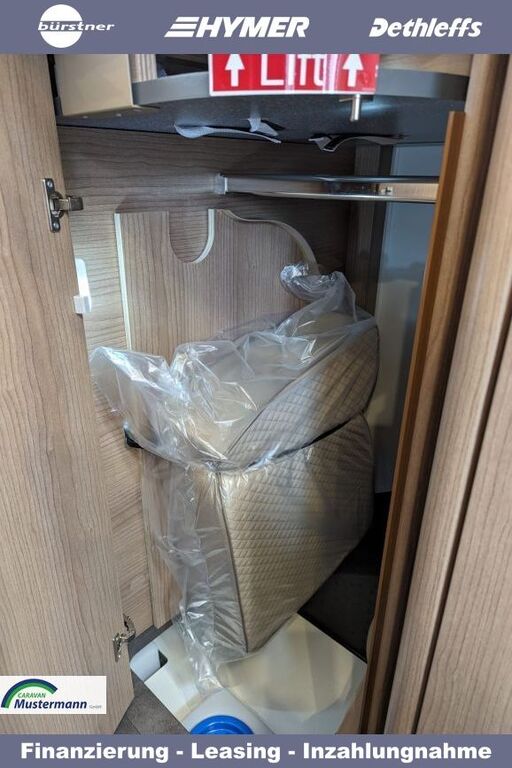 MALIBU 430 LE 140PS | Schalter, 620 - 2107-U Ansicht 28 für Fahrzeugdetailseite