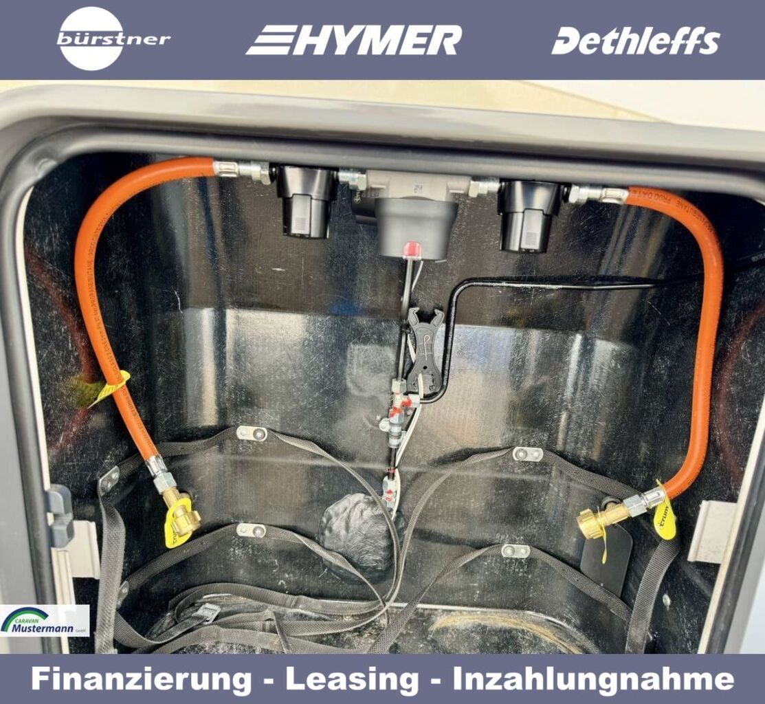 HYMER-ERIBA 598 PremiumLine Stützen/Klima/GFK Ansicht 4 für Fahrzeugdetailseite