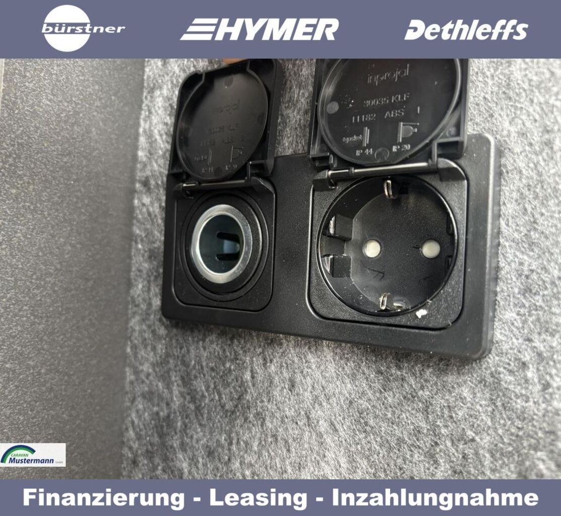 KNAUS 630 ME Platinum Selection 2026 ACC Hubbett gr. Kühlschr. Ansicht 20 für Fahrzeugdetailseite
