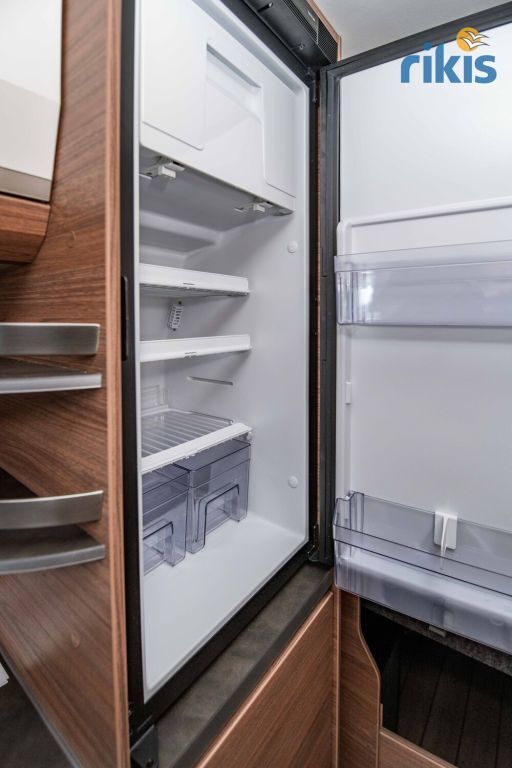 KNAUS 600 MQ 3xSolar 185ahLithium Markise Navi Ansicht 13 für Fahrzeugdetailseite