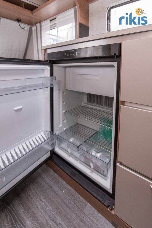 KNAUS 400 LK 3 Pakete Ambientebeleuchtung LMF Ansicht 17 für Fahrzeugdetailseite