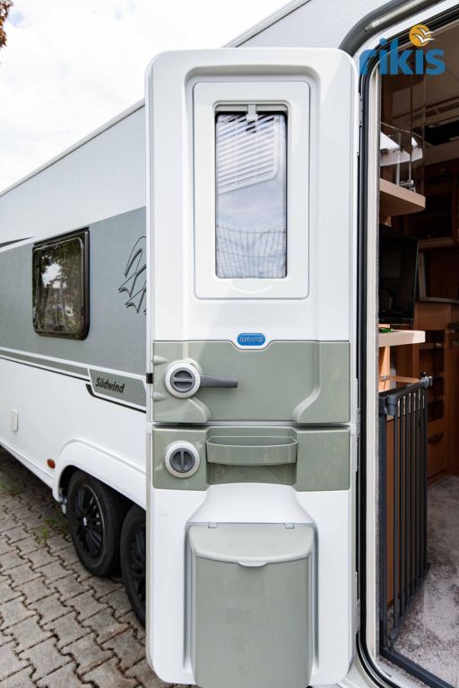 KNAUS 750 UFK Mover TV Klima bis 7Schlafplätz Ansicht 10 für Fahrzeugdetailseite
