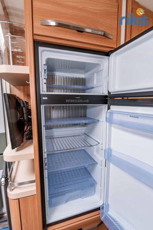 KNAUS 750 UFK Mover TV Klima bis 7Schlafplätz Ansicht 15 für Fahrzeugdetailseite