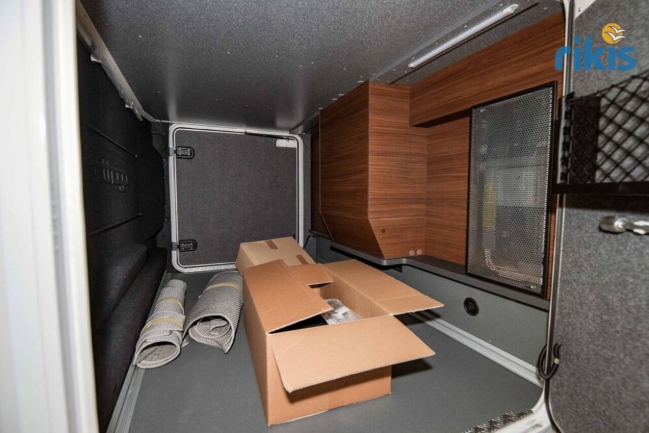 CARTHAGO I 4.9 LE Backofen Teilleder 5Pakete Ansicht 8 für Fahrzeugdetailseite