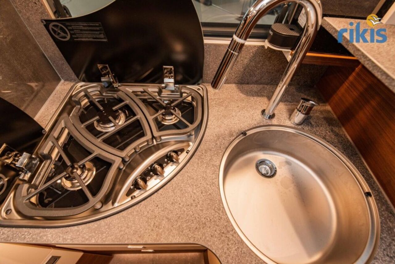 CARTHAGO T 4.9 LE Backofen Leder Truma 6E 8G Ansicht 16 für Fahrzeugdetailseite