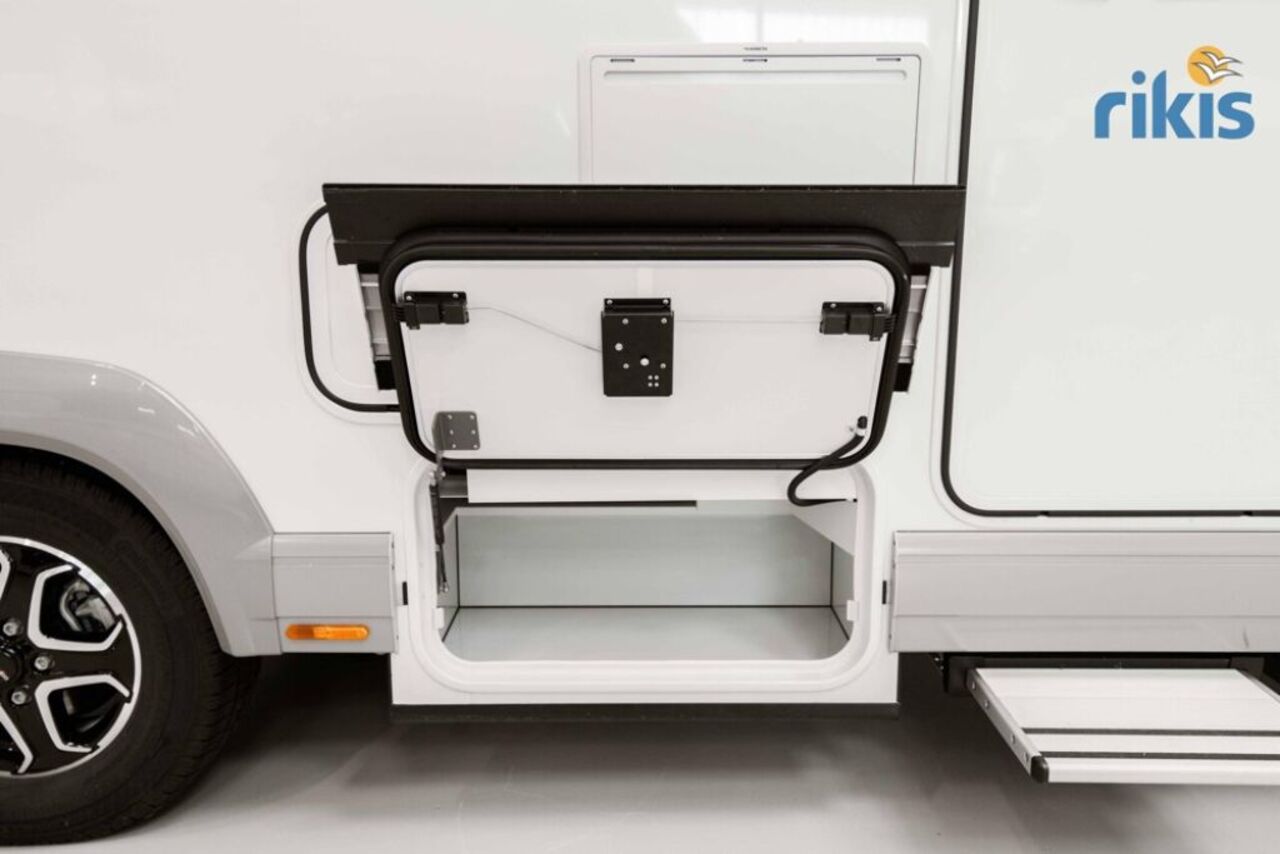 CARTHAGO T 4.9 LE Backofen Leder Truma 6E 8G Ansicht 9 für Fahrzeugdetailseite