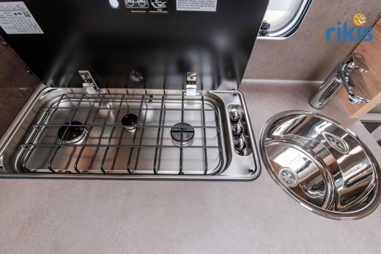 KNAUS 540 FDK Black Selection 1800kg Dusche Ansicht 12 für Fahrzeugdetailseite