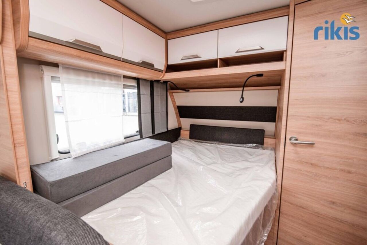 KNAUS 540 FDK Black Selection 1800kg Dusche Ansicht 14 für Fahrzeugdetailseite