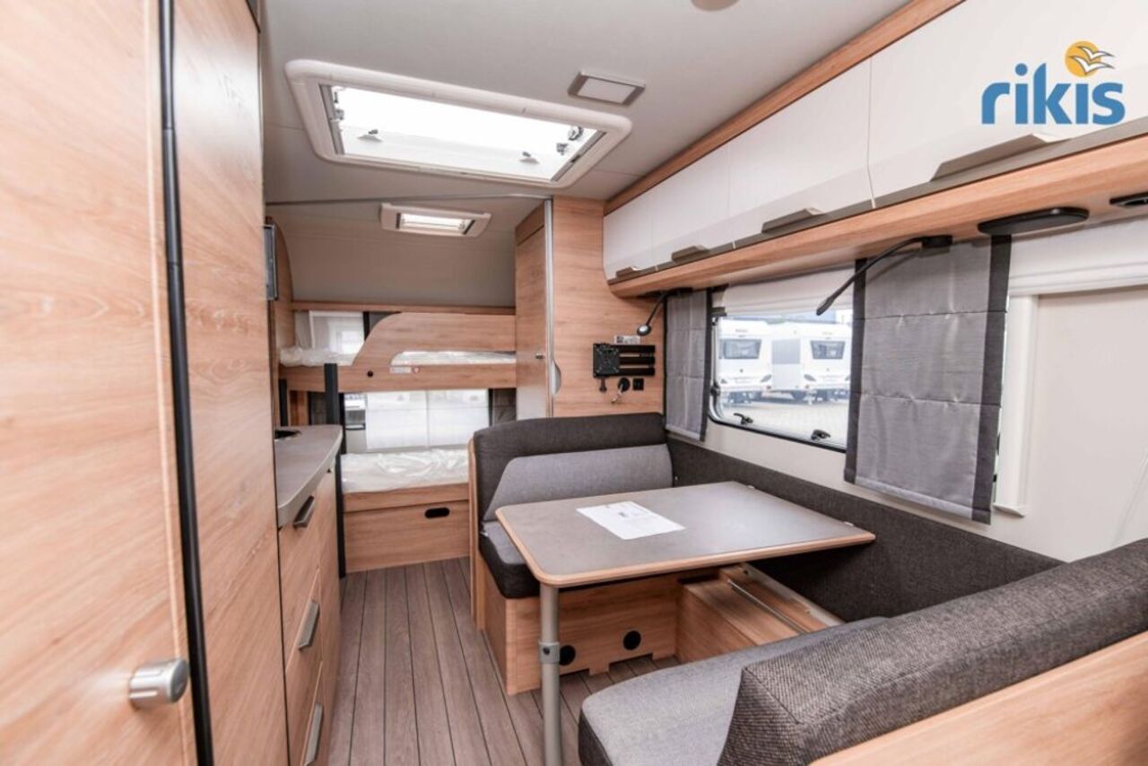 KNAUS 540 FDK Black Selection 1800kg Dusche Ansicht 17 für Fahrzeugdetailseite