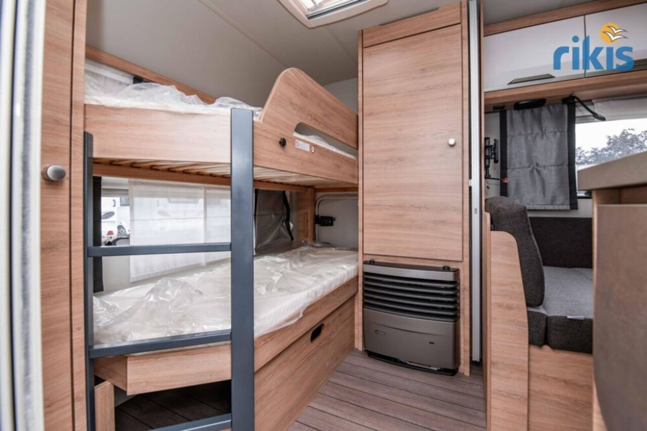 KNAUS 540 FDK Black Selection 1800kg Dusche Ansicht 9 für Fahrzeugdetailseite