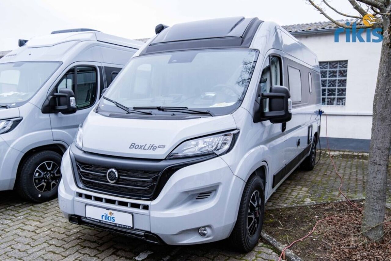 KNAUS 600 STREET Markise AHK Navi/RFK Rahmenf. Ansicht 2 für Fahrzeugdetailseite
