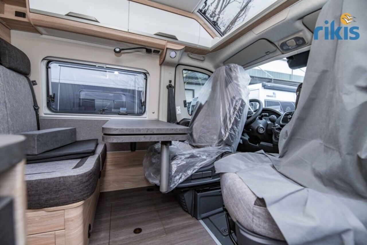 KNAUS 600 STREET Markise AHK Navi/RFK Rahmenf. Ansicht 9 für Fahrzeugdetailseite