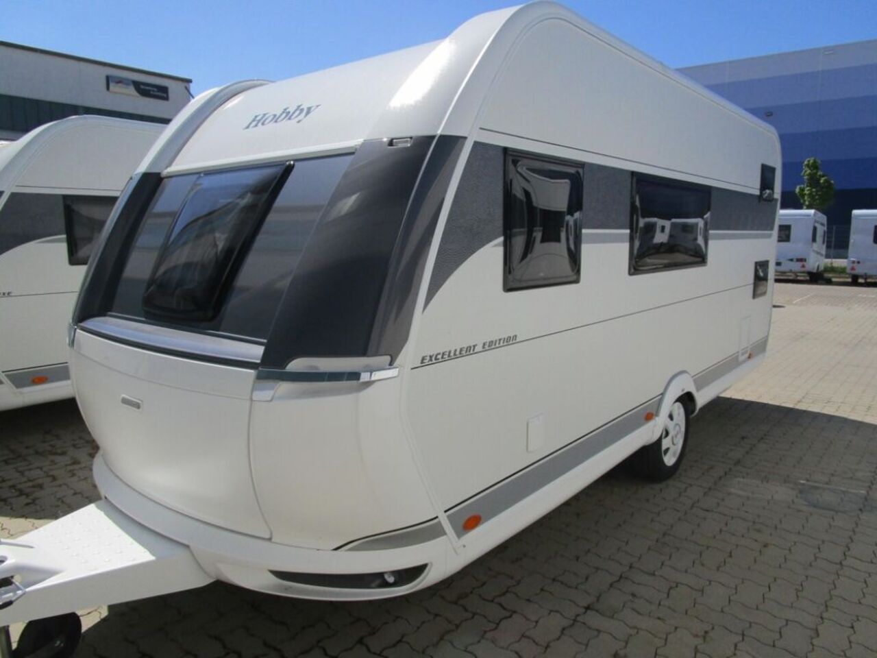 HOBBY 490 KMF 1800kg, Ansicht 8 für Fahrzeugdetailseite