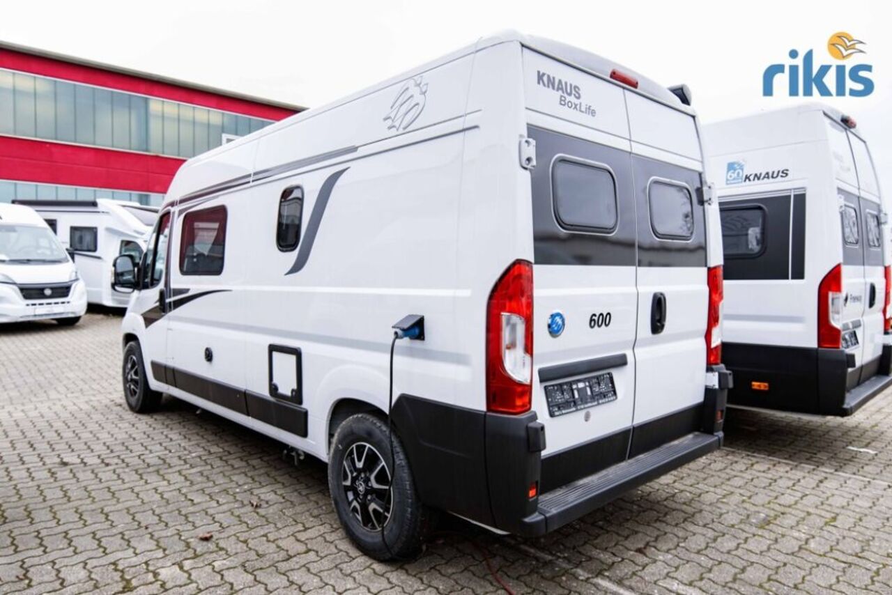 KNAUS 600 MQ 3xSolar 185ahLithium Markise Navi Ansicht 4 für Fahrzeugdetailseite