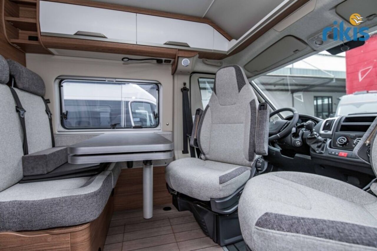 KNAUS 600 MQ 3xSolar 185ahLithium Markise Navi Ansicht 8 für Fahrzeugdetailseite