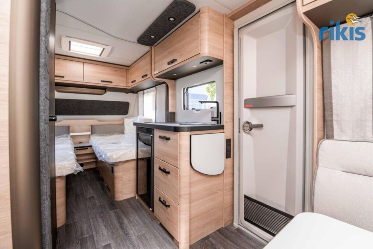 WEINSBERG 480 EU Sondermodell IC Ansicht 10 für Fahrzeugdetailseite