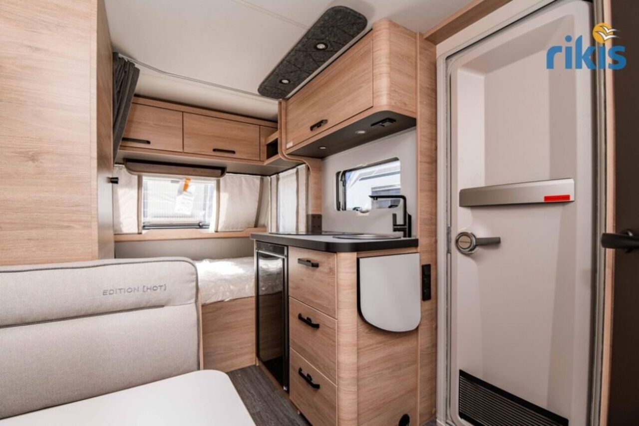 WEINSBERG 390 QD Edition [HOT] IC Sondermodell Ansicht 10 für Fahrzeugdetailseite