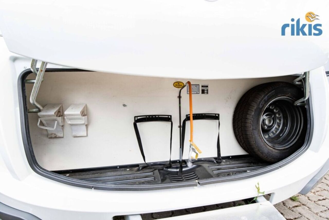 KNAUS 750 UFK Mover TV Klima bis 7Schlafplätz Ansicht 23 für Fahrzeugdetailseite