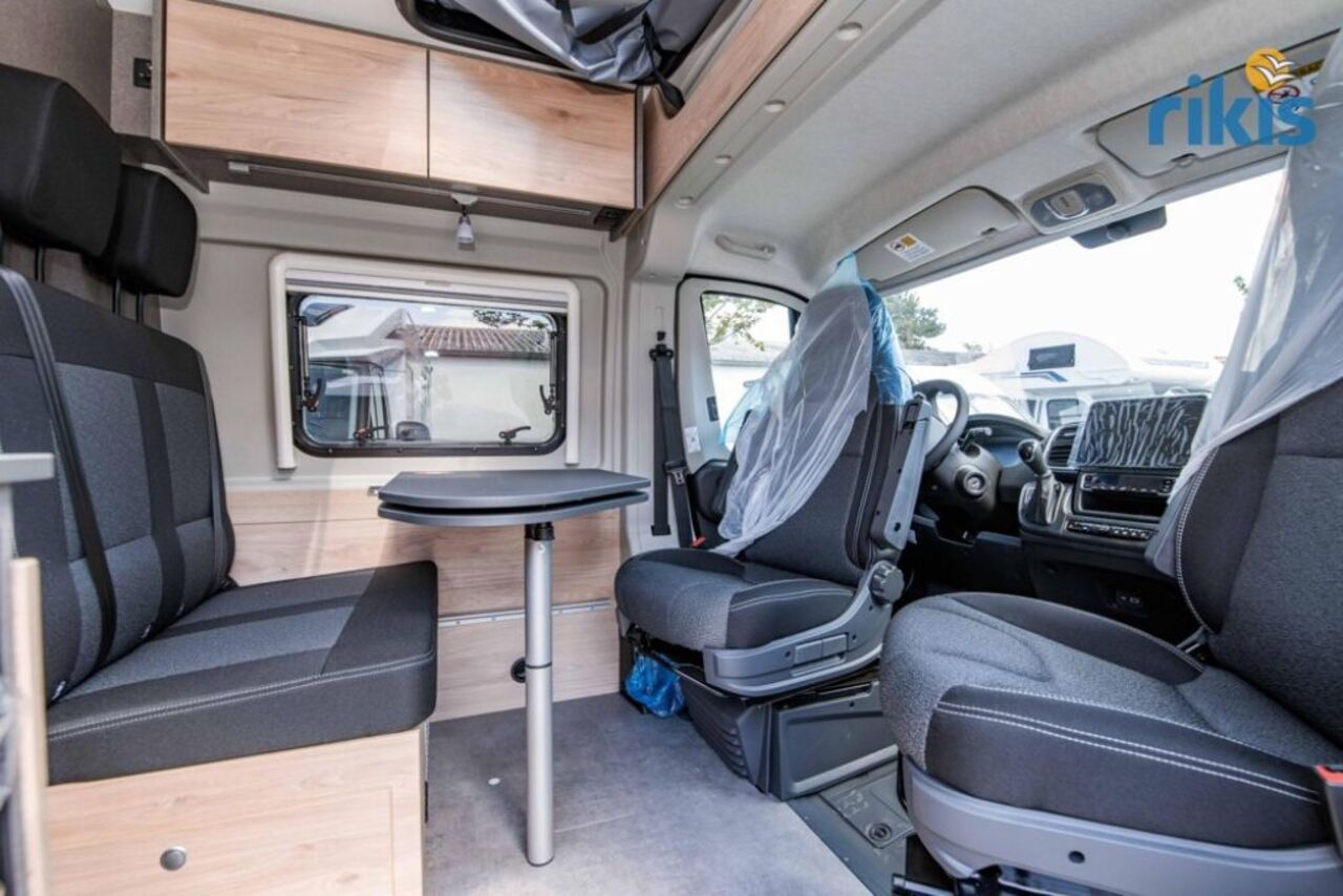 DETHLEFFS 600 DS Automatik Markise Ansicht 7 für Fahrzeugdetailseite
