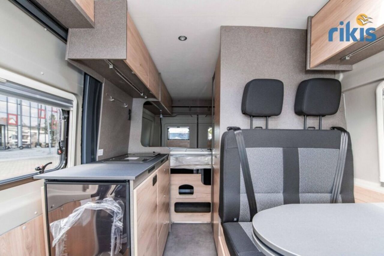 DETHLEFFS 600 DS Automatik Markise Ansicht 8 für Fahrzeugdetailseite