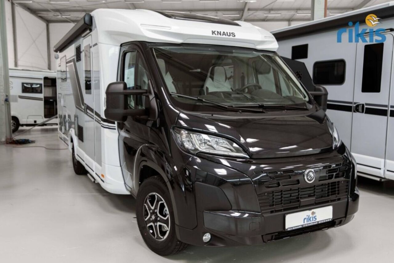 KNAUS 700 MEG – Ansicht 1