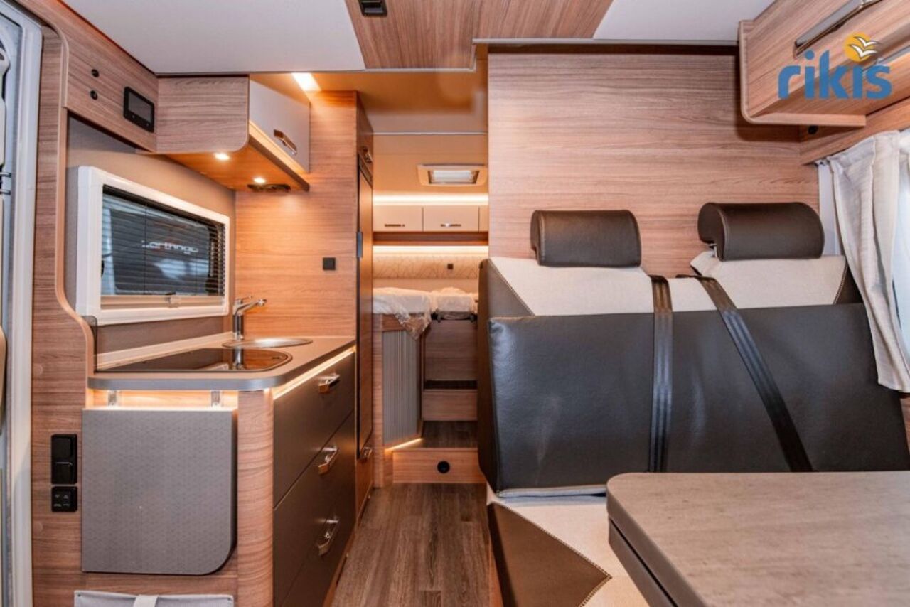 WEINSBERG 650 MEG EDITION [SPICY] 8G, RV, Markise, Ansicht 10 für Fahrzeugdetailseite