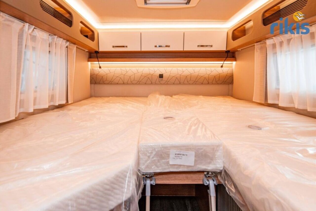 WEINSBERG 650 MEG EDITION [SPICY] 8G, RV, Markise, Ansicht 16 für Fahrzeugdetailseite