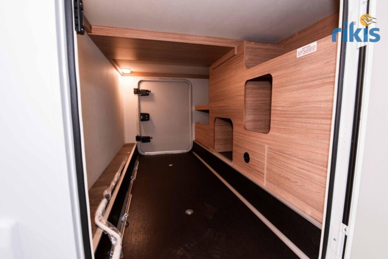 WEINSBERG 650 MEG EDITION [SPICY] 8G, RV, Markise, Ansicht 6 für Fahrzeugdetailseite